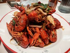 -杨氏龙虾海鲜烧烤大排档(金陵名府店)