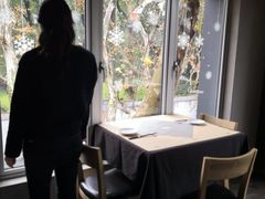 -穹六人间 people 6(岳阳路店)