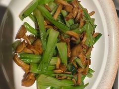 -京味斋·北京烤鸭(华威桥北工大店)