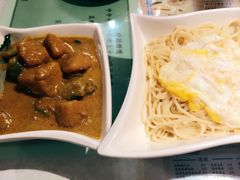 咖喱杂菜蛋意面-金记冰室(霎东街店)