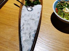 手打鲜虾滑-打酱友•斑鱼海鲜粥火锅(吴桥店)