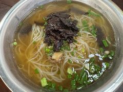 -子潇春庞牛腩粉(三大银行店)