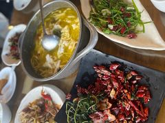 -隔壁老王·家常云南菜(花巷店)