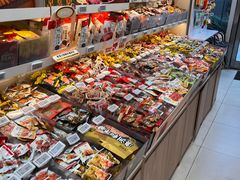 -来伊份(我格广场武宁路店)