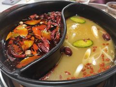 -五味缘小郡肝串串火锅(泛悦城市奥特莱斯店)