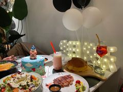 -ins森林童话餐厅coffee&bistro