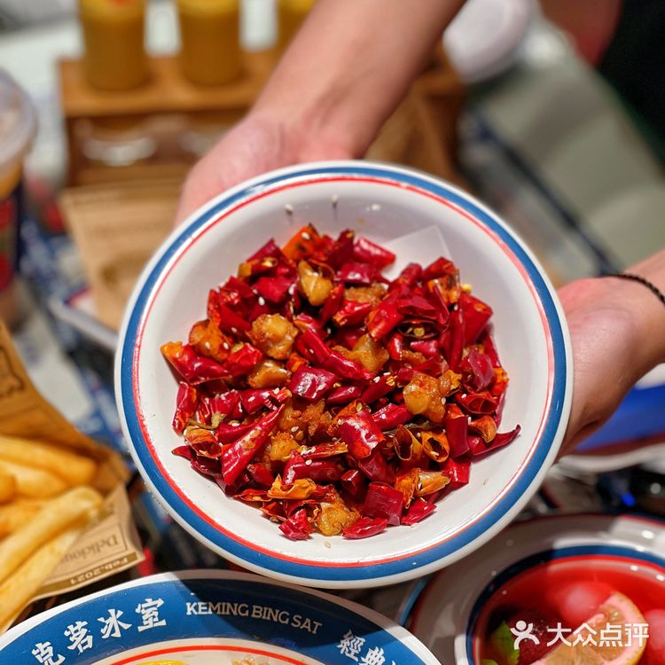 深圳探店｜克茗新品杨梅荔枝饮巨清爽‼️  