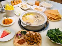 -小骨煲金华砂锅(转塘金街美地店)