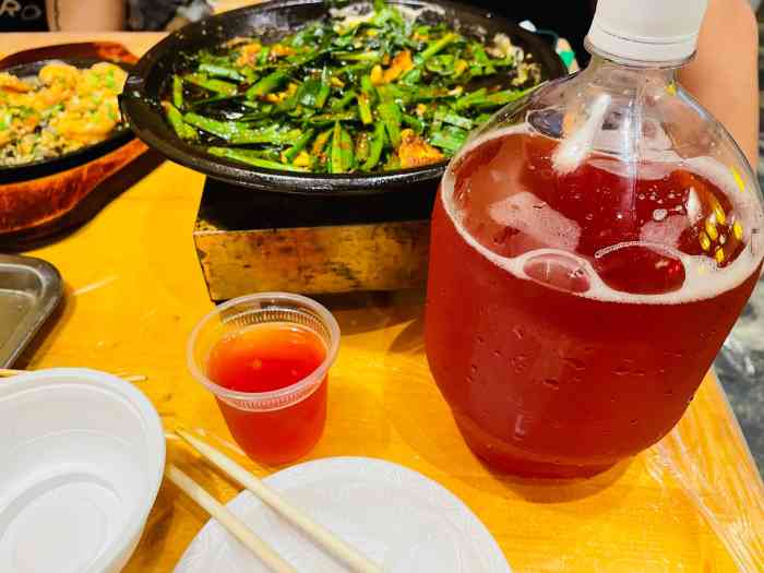 祖玛伍界烧烤(市民之家店)-"[服务铃]服务: 凭服务给了五星.上菜很.