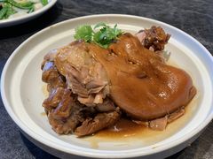 掌勺一品肘-金掌勺东北菜(格兰晴天店)
