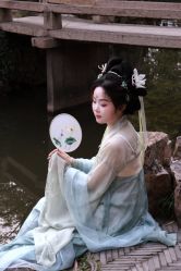 -一揽芳华汉服旗袍体验馆(拙政园店)