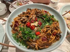 -皇饭儿餐饮管理有限公司(赞成大厦店)