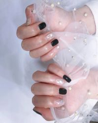 -爱美睫美甲会馆