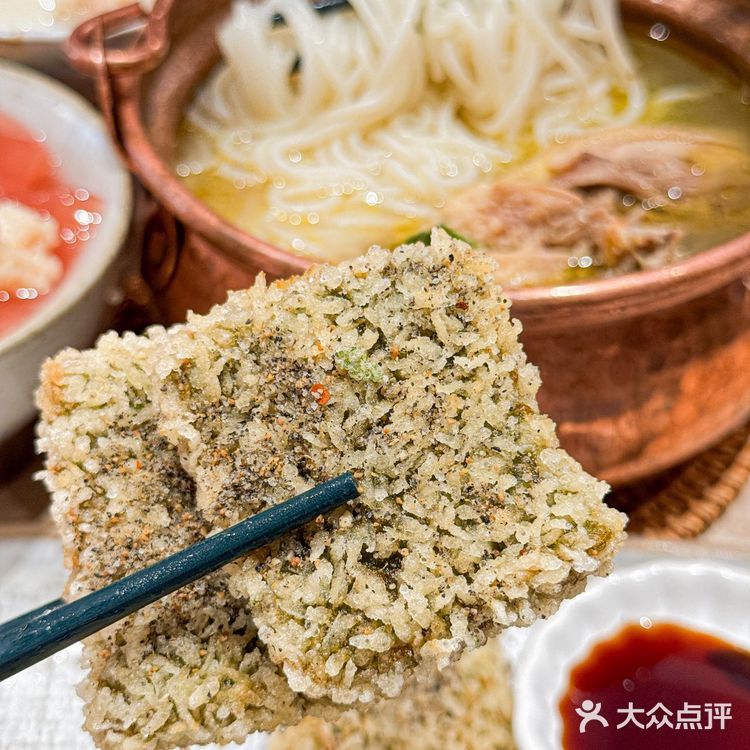 打工人速！被宜悦城的云南铜锅米线香迷糊了！