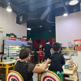 热气腾腾的鱼火锅之夜