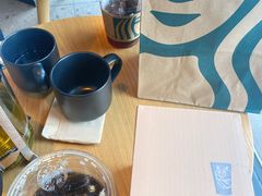 -星巴克臻选(郑州中原万达店)