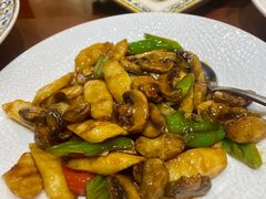 -品味居·首店·大连鲜活海鲜大连菜(东港店)