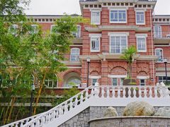 -香港大学