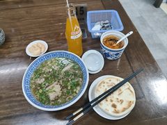 水盆羊肉-崇德楼水盆牛羊肉泡馍馆(文艺路店)