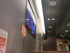 -海底捞火锅(宝龙广场夜宵主题店)