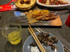 -三兄弟灰太狼烧烤.龙虾烤鱼(上海交大店)