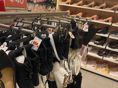 -H&M(华润万象城店)