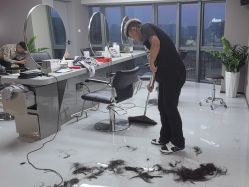 -宫铭烫发染发接发店