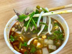 -江三王记牛杂馆(总店)