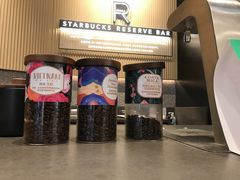 -星巴克臻选(上海合生汇1F店)