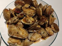 -嗨辣小聚·盘锦河蟹·海鲜烧烤龙虾(盘锦十年好店)