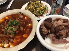 -老憨猪蹄(山大南路店)