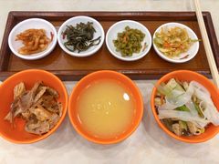 -乡党臊子面(丰庆公园店)