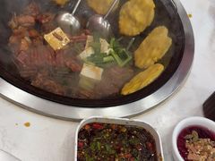 -鲁员外地锅鸡地锅鱼(古墩路店)