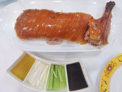 -万荣烤鸭店·北京菜(农光里店)
