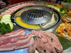-哈哈碳都·牛肋条无限自助烤肉(台江万达店)