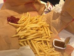 -麦当劳(广州新港东路第二分店)