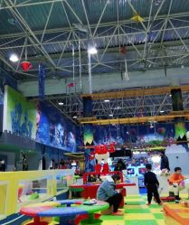 -爱丽丝奇幻乐园