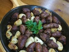 -老东镇啤酒屋海鲜加工·蒸汽海鲜·海鲜烧烤(台东店)