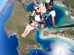 -费特希耶滑翔伞