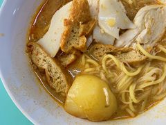 咖哩鸡米粉面-亚王咖喱鸡米粉面