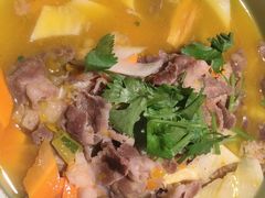 酸汤肥牛-绿茶餐厅(昌平悦荟店)