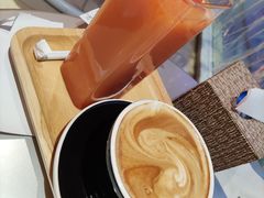 -藏猫猫咖啡主题馆(中央大道店)