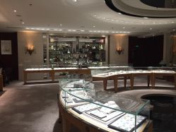 -北京七彩云南翡翠珠宝旗舰店(月坛店)