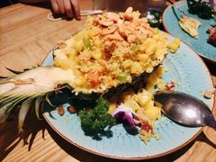 大叻经典菠萝海鲜炒饭-米纸越南小馆(金鹰世界店)