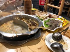 -袁记串串香(西安路店)