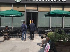 -星巴克(东莞莞城万科中心店)