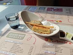 餐前面包。-安妮意大利餐厅(丽都店)