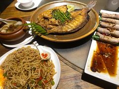香芧香烤罗非鱼-滇越乘象云南餐厅(豆各庄店)