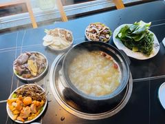 -野菌皇海景野生菌火锅(滨海大道店)