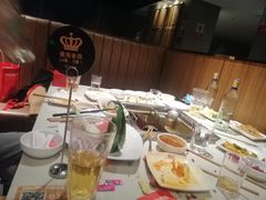 -海底捞火锅鲜切牛肉主题店(长寿路店)